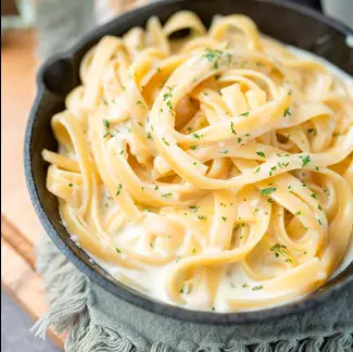 Alfredo Fettucine